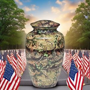 Urne de crémation camouflage de style américain pour adultes vétérans Fournitures funéraires humaines de qualité supérieure pour le stockage des cendres funéraires - Product Image 2