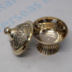 Elegante Quemador de Incienso Loban de Latón con Tapa, Ecológico y Portátil, para Decoración Espiritual, Hogar y Templo - Product Image 1