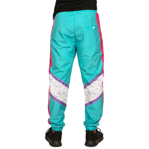 Pantalon de survêtement coupe-vent personnalisé, résistant à l'eau, bas de tenue sportif, fabrication export Pakistan, fournisseur OEM - Product Image 4