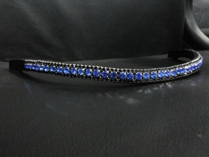 Bande de sourcils élégante pour cheval Produit en cuir indien véritable avec accessoires Fournitures de cheval de qualité supérieure. - Product Image 3