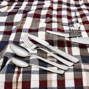 Ensemble de couverts en acier inoxydable doré à vendre, 4 pièces, fourchette, couteau, cuillère, ensemble de couverts portables pour les fêtes, en provenance d'Inde - Product Image 1