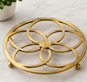 Sous-plat rond en acier inoxydable doré, résistant à la chaleur, motif feuille, pour table - Product Image 4