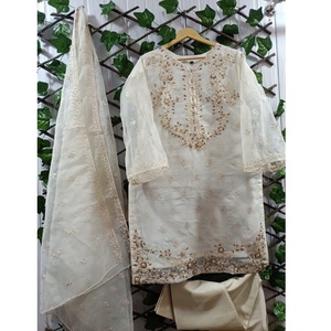 Magnifique Salwar Kameez Shalwar Kurti, robe longue, pour mariage, occasions décontractées et formelles, style pakistanais et indien - Product Image 4