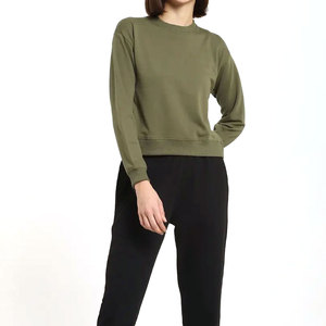 Custom <b>Sequined</b> Letter Print Front Crew Neck Sweatshirt Women's Autumn Knitted Cotton Full Sleeve Regular Fit Breathable Design - Product Image 3