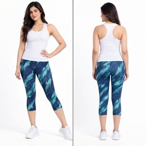Women <b>Capri</b> <b>Legging</b> Featuring Quick Dry Fabric Stretchable Design Comfortable Fit Lightweight Structure Breathable Panels - Product Image 6