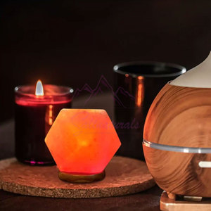 Lámpara de Sal del Himalaya de Primera Calidad, Lámpara de Sal del Himalaya con Brillo Natural, Lámpara de Sal del Himalaya Estilo Hogar - Product Image 5