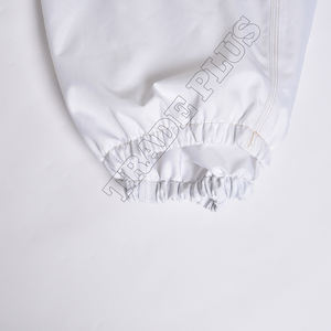 Pantalon de neige noir ample pour homme avec piping réfléchissant en forme d'étoile, design cargo chaud et isolé pour le ski, bas cintré et guêtres - Product Image 6