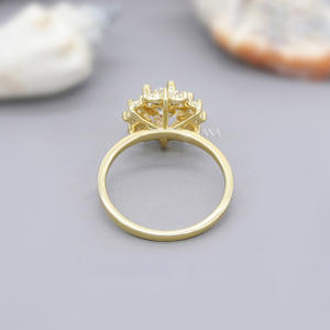 À la mode 14K solide or jaune bague de fiançailles Unique coupe ronde Moissanite grappe fleur Style parfait cadeau d'anniversaire de mariage - Product Image 4