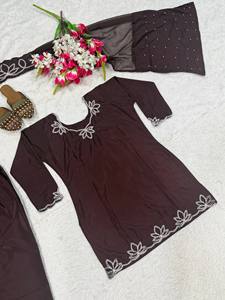 Elegante traje Anarkali negro de seda hasta el suelo con diseño de hojas bordadas para mujer, ropa tradicional de fiesta estilo India-Pakistán - Product Image 6