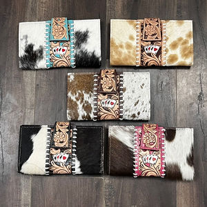 Custom Factory Price Wholesale Vintage Style Cowhide <b>Leather</b> Clutches New Hand <b>Tooled</b> <b>Leather</b> Floral Ladies Long Wallet Purse - Product Image 5