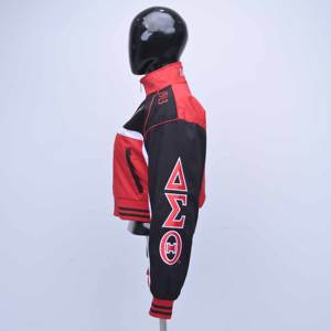 Veste de survêtement personnalisée de qualité supérieure avec logo, coupe courte, rouge et noir, fermeture éclair, style universitaire, pour femmes - Product Image 5