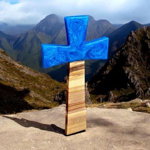 ไม้กางเขนเรซิ่นสำหรับการทำสมาธิและการสวดมนต์ แผ่นไม้ตกแต่งสวยงามสำหรับการใช้งานทางจิตวิญญาณ - Product Image 2