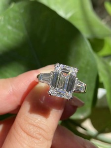 Bague de fiançailles unique en argent 925 avec diamant de laboratoire pour femme, élégante bague solitaire, bijoux de mariage de luxe - Product Image 2