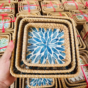 Plateau en rotin incrusté de nacre unique, plateau de service et de présentation multi-usages, produit au Vietnam - Product Image 1