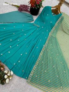 Impresionante colección de última tendencia en georgette sintético con bordados y lentejuelas, conjunto de vestido-pantalón y dupatta, proveedor de la India. - Product Image 2