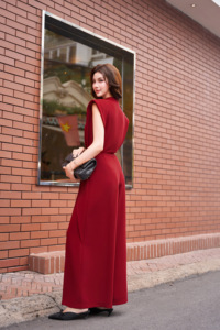 Blusa Roja sin Mangas para Mujer, Cuello Mandarín, Botones al Frente, Satén Elegante, para Oficina, Color Sólido, Corte Regular, MIRANDA - Product Image 4
