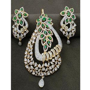 สร้อยคอจี้เพชรซิคอนดีไซน์ทันสมัยเคลือบทองเหลืองสีขาวสวยงาม พร้อมสายโซ่ เหมาะสำหรับงานแต่งงานและโอกาสพิเศษสำหรับผู้หญิง - Product Image 2