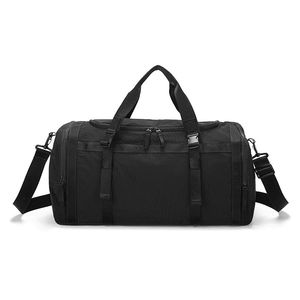 กระเป๋าเดินทางแบบดัฟเฟิลขนาดใหญ่ น้ำหนักเบา ขยายได้ ใส่ของได้เยอะ สำหรับออกกำลังกาย กีฬา และกิจกรรมกลางแจ้ง ผลิตจากโพลีเอสเตอร์กันน้ำ รับผลิตตามสั่งพร้อมโลโก้ - Product Image 2