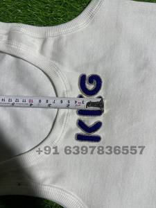 เสื้อกล้ามผ้าคอตตอนลายตัวอักษร KKG สีน้ำเงิน แบบมีริบบิ้น ผู้ผลิตขายส่ง เสื้อกั๊กถักแขนกุดสำหรับผู้หญิง เสื้อผ้าฤดูร้อน เสื้อครอป - Product Image 2