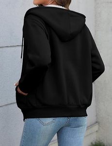 Sweat-shirt en molleton à capuche noir pour femme, fermeture éclair, coupe classique, manches longues, vêtement d'hiver, couleur unie, tricoté en coton et fibre de bambou - Product Image 3