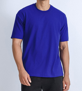 Camiseta de hombre azul marino 100% algodón, manga corta, cuello redondo, corte regular, informal, color liso, tejido jersey, teñido liso. - Product Image 4