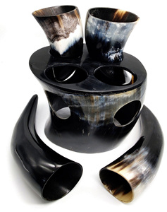 Support de navire Viking en corne naturelle fait à la main Base en bois d'agate Animal poli décor de salle à manger de Noël religieux pour la cuisine - Product Image 4