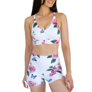 Ensemble de vêtements de sport d'été pour femmes en taille plus, trois pièces, respirant et léger, design sans couture pour filles - Product Image 1