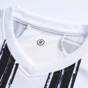 Uniforme de Fútbol Reversible de Fabricación Propia, Uniforme de Fútbol Personalizado de Alta Calidad para Adultos - Product Image 3