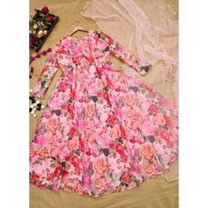 BOLLYWOOD ORGANZA DIGITAL FLORAL IMPRIMÉ TRAVAIL PRÊT À PORTER ROBE AVEC DUPATTA BÉBÉ ROSE - Product Image 2