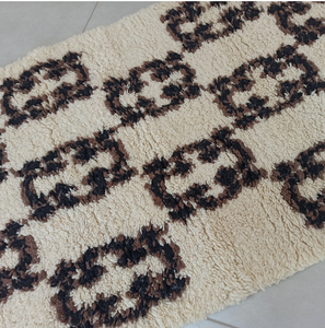 Tapis noué à la main de luxe marocain en laine noire et beige, rembourré, résistant aux taches, antidérapant, à poils longs, pour prière, salon, hôtel - Product Image 5
