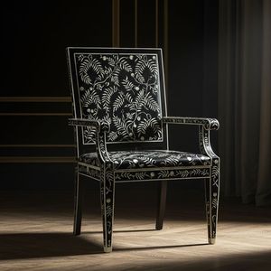 Chaise en résine avec incrustations en os, artisanale, motifs détaillés faits à la main, sièges de luxe pour les intérieurs modernes - Product Image 1