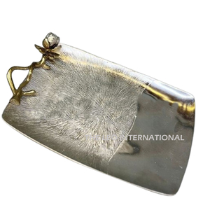 Forma irregular Hecho a mano Chapado en oro Diseño de lujo Metal de aluminio Creativo debajo de Platos y platos esmaltados Bandeja - Product Image 2