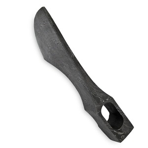 Hacha de Supervivencia Táctica de Acero de Damasco de Grado Industrial BA Enterprises con Incrustaciones de Gemas Rojas para Trabajos en Madera - 1 Año de Garantía - Product Image 5