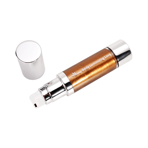 เมลคัง ลิควิด บอดี้ ลูมินาซิ่ง ลาวา ชิมเมอร์ ฟินิช เนื้อบางเบา ไม่เหนียวเหนอะหนะ - Product Image 4