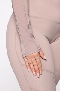 Hot Selling Wholesale 3-Piece Solid Yoga Sets for Women-Seamless Quick Dry Breathable Spandex/Polyester Activewear Leggings - Product Image 6