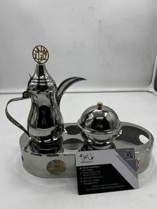 Juego de cafetera y tetera Dallah de latón con diseño árabe láser, con soporte metálico, cuencos, calentador de leche, portátil y ecológico. - Product Image 3
