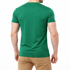 Camiseta Verde Lisa para Hombre, Manga Corta, Algodón, Corte Ajustado Informal, Cuello Redondo, Color Sólido, Alta Calidad, Estándar de Exportación, Aspecto Premium - Product Image 4