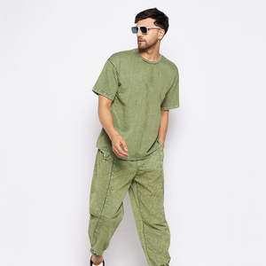 T-shirt surdimensionné en coton 100% délavé à l'acide avec logo personnalisé style Hip Hop High Street pour hommes, col rond, prix abordable, vente en gros - Product Image 2