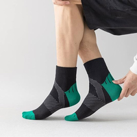 Chaussettes de sport unisexes, respirantes, anti-odeur, douces et confortables, avec technologie d'évacuation de l'humidité.