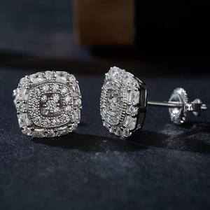 Pendientes de Diamantes Cultivados en Laboratorio Más Vendidos, Joyería para Festivales y Eventos Tradicionales, Disponibles en Grandes Cantidades - Product Image 3