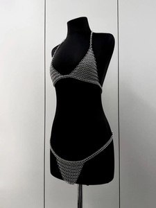 Ensemble de bikini en acier inoxydable plaqué argent, style Daria, imitation antique, design moderne - Product Image 1