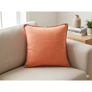 Housse de coussin en lin de qualité supérieure avec passepoil contrastant |   Coussin carré décoratif gris doux pour canapé et décoration intérieure - Product Image 4