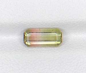 Turmalina de la India, Gema Suelta Natural Verde, Certificada por IGI, Corte Octogonal Claro, Alta Calidad para la Elaboración de Joyería Fina - Product Image 6