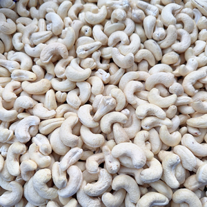 Nueces de Anacardo de Alta Calidad SANTIGO Kaju, Granos de Anacardo a Bajo Precio, Muestra GRATUITA de Kaju - Product Image 1