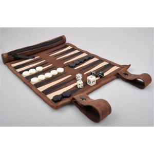 Jeu de backgammon portable en cuir enroulable avec logo personnalisé, plateau de backgammon pliable de voyage avec poche zippée et accessoires - Product Image 1