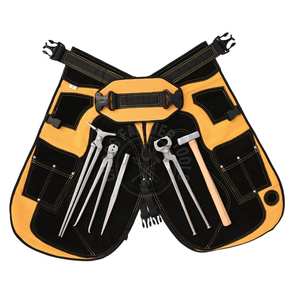 Kit d'outils de fermeur robuste pour blacksmith, tablier de fermeur, extracteur de clous, marteau de blacksmith, écarteur de sabots, pince à clous et extracteur de clous - Product Image 1