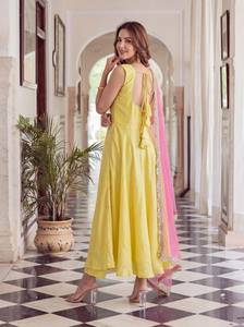 Salwar Kameez Romano de Vidrio con Dupatta Rosa para Mujer, Traje Tradicional de Boda, Largo hasta el Tobillo, Corte Regular, Estilo India Pakistán - Product Image 5