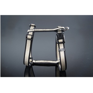 Harnais pour animaux de compagnie en nylon avec bande réfléchissante sportive, disponible en matériau réfléchissant haute visibilité du Vietnam, série réfléchissante étoilée - Product Image 5