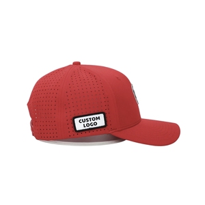 Casquettes de golf respirantes personnalisées avec logo, 5 panneaux, perforées au laser, ajustables, avec logo en patch de caoutchouc PVC VN - Product Image 4