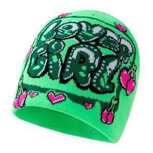 Gorros de punto sublimados con diseño personalizado OEM/ODM, gorros elásticos de algodón jacquard con logotipo bordado y lazos de frutas personalizados - Product Image 3